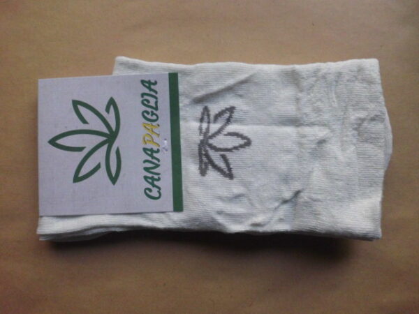 Hanfsocken - Naturfarbe mit Logo Grau - 91% Hanf / 7% Polyamid / 2% Elasthan